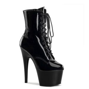 Pleasers Adore 1020 platform 7” heels.